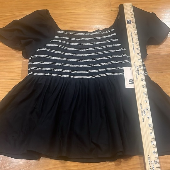 NWT So goods for life women’s smocked babydoll top size large. - Picture 5 of 7